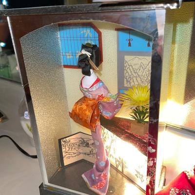 B17-oriental kimono with Oriental lamp