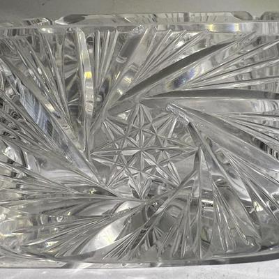 Vintage Leaded Glass Crystal 4" x 4" Ashtray in Good Preowned Condition.