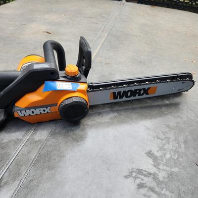 New IWORX Electric Chainsaw 16" Never Used