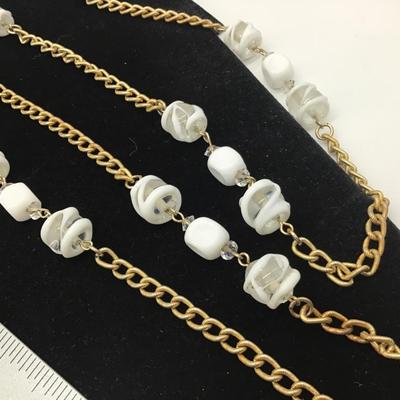 Gorgeous Vintage Milk Glass,Glass,Crystal Flapper Style Necklace