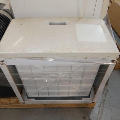 Front load washer and pedestal