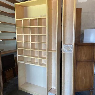 Bookcase/Display shelving