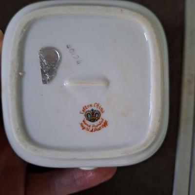 Lefton ashtray Lot