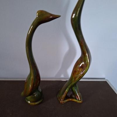2 LLAdro-styled birds