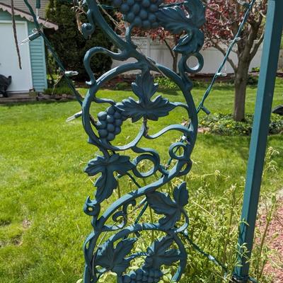 Green Wrought Iron Garden Archway Trellis