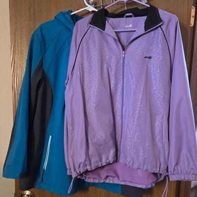 AVIA Purple & Free Tech Blue & Gray Zip Up Lightweight Jackets