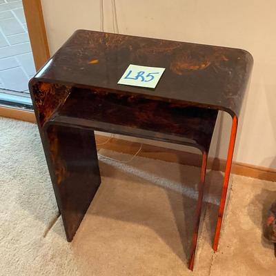 LR5-nesting, plastic tables