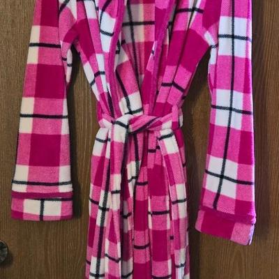 Soft Large Pj Set & Pink Plaid Fleece Robe