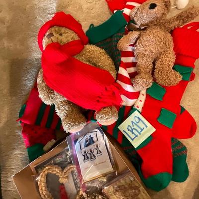 LR19-Christmas lot