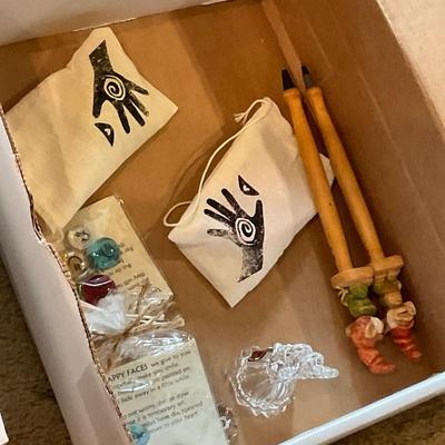 LR21-miscellaneous craft lot