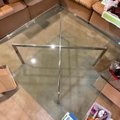 LR24-glass coffee table