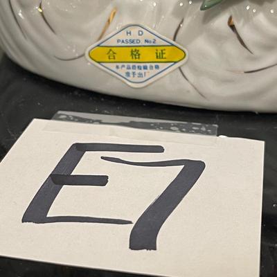 E7- Oriental Lamp