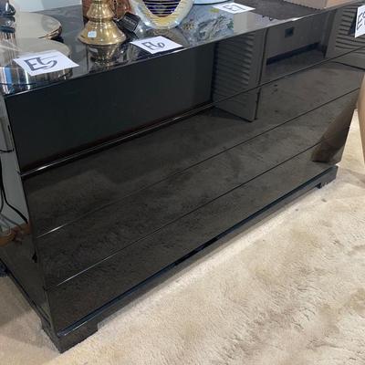 E9-Sleek Black 4 Drawer dresser
