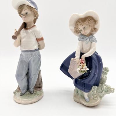 LLADRO ~ Pair (2) ~ Porcelain Figurines