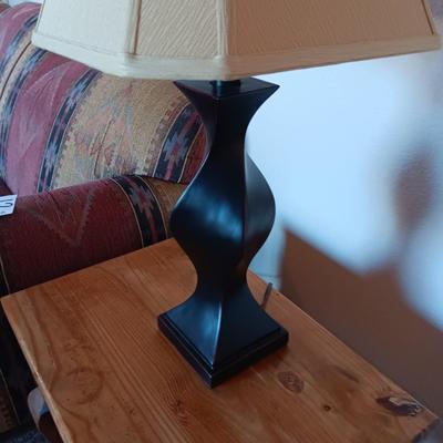 RUSTIC STYLE END TABLE WITH 1 DRAWER AND IRON PULLS PLUS A TABLE LAMP