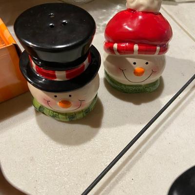Lot of Assorted Seasonal Kitchen and Dining Decor