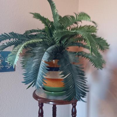 2 TIER MARBLE PLANT STAND WITH FAUX PLANT