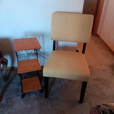 3 TIER STAND ON CASTERS AND AN UPHOLSTERED ACCENT CHAIR