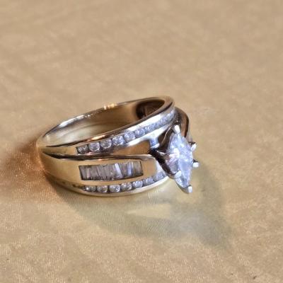 10k Gold & Cubic Zirconia Ring