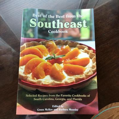 Lot of Vintage and Regional Cookbooks