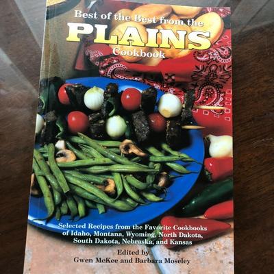 Lot of Vintage and Regional Cookbooks