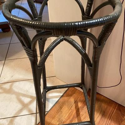 Wicker Plant Stand