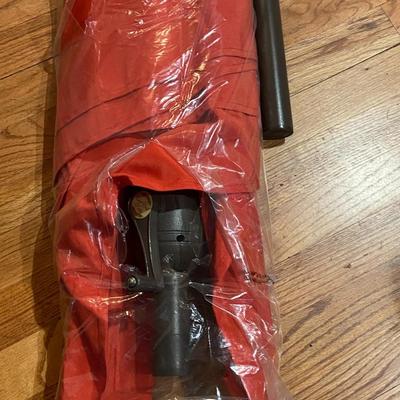 BRAND NEW IN BOX Table/Pool Umbrella