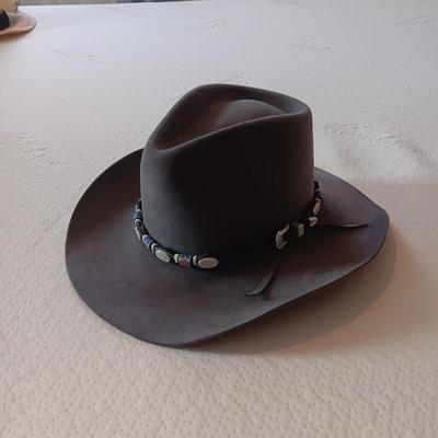 4X BEAVER WESTERN HAT WITH VERY NICE HATBAND