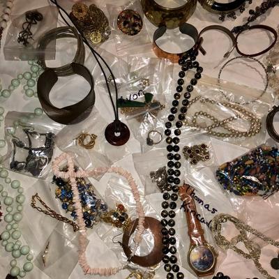 AS IS Assorted Jewelry | Lot One