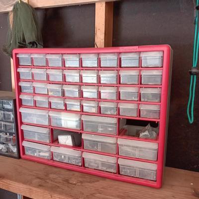 MULTI DRAWER ORGANIZERS FILLED WITH VARIOUS HARDWARE