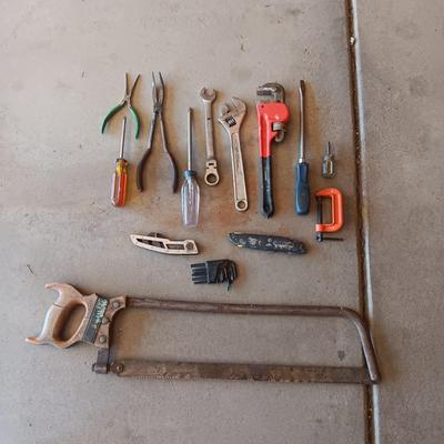 HAND TOOLS (4)
