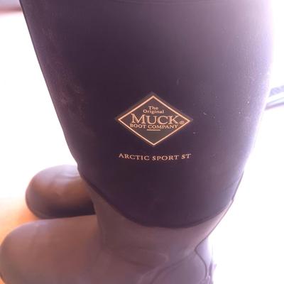 THE ORIGINAL MUCK BOOT ARCTIC SPORT MEN'S 9-9.5 WOMEN'S 10-10.5