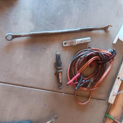 JUMPER CABLES AND OTHER AUTOMOTIVE ITEMS