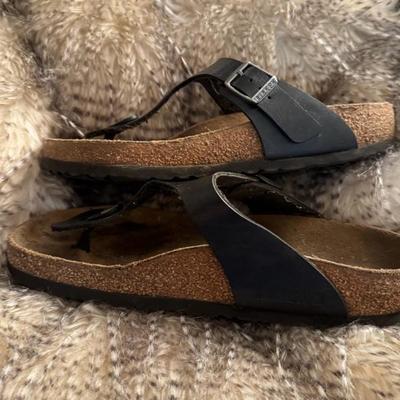Birkenstock leather tan size 6