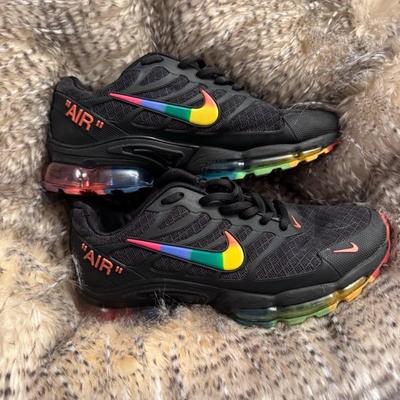Nike Air Max Rainbow size 6