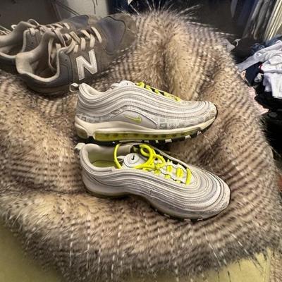 Nike Air Max 95 yellow size 5.5