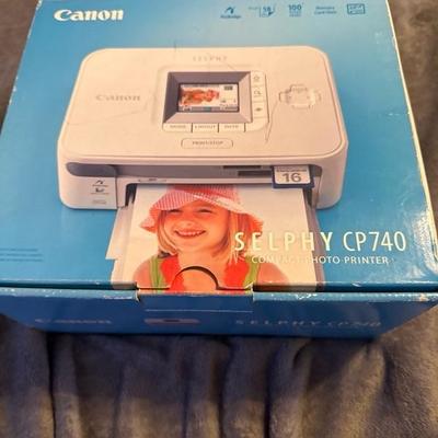 Canon SELPHY CP740 compact photo printer