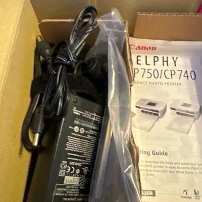 Canon SELPHY CP740 compact photo printer