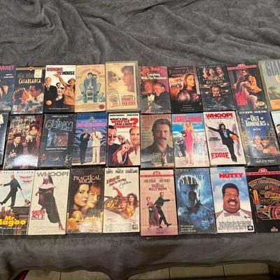 Lot of (30) VHS MOVIES Hollywoods best Actors & Actresses