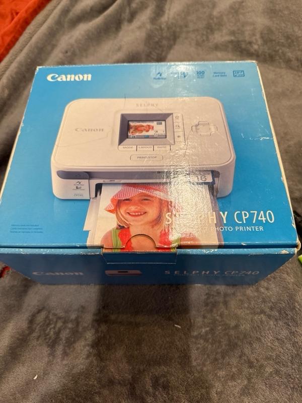 Canon selphy CP740 compact photo printer