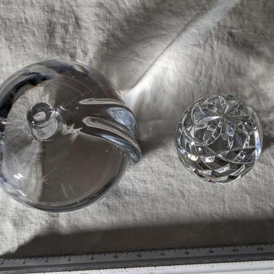 Toscany Crystal Apple and Sullivans Crystal Egg Paperweight