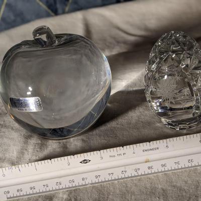Toscany Crystal Apple and Sullivans Crystal Egg Paperweight