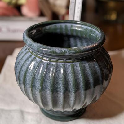 Vintage Robinson Ransbottom Roseville Pottery Blue Green Planter Urn Pot