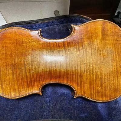 Antique Nicolaus Amatus 24" Long c1900 Violin w/Case in Fair Preowned Condition Needs Reconditioning.