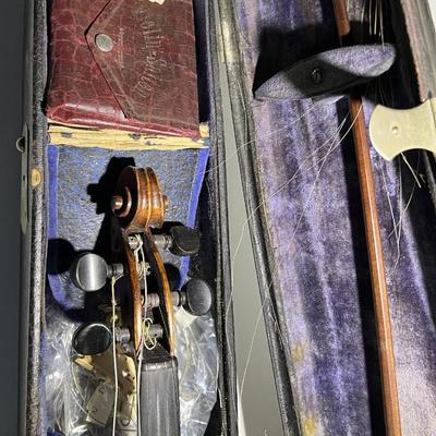Antique Nicolaus Amatus 24" Long c1900 Violin w/Case in Fair Preowned Condition Needs Reconditioning.