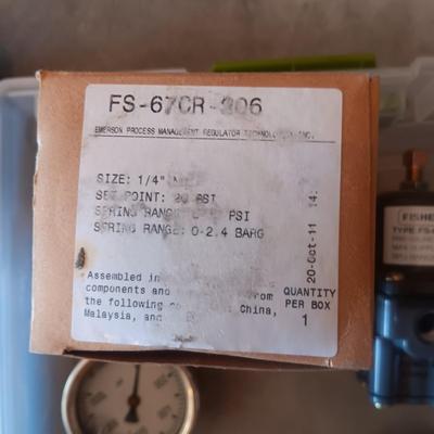GAUGES AND 2 NEW PRESSURE REGULATORS
