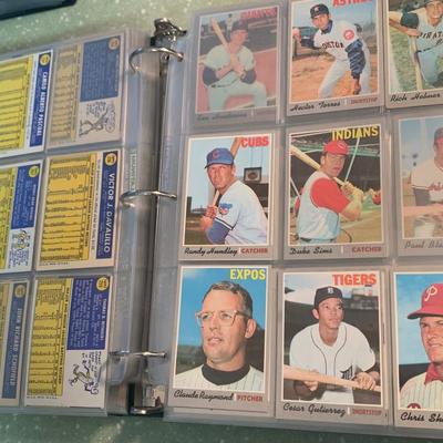 1970 Topps Baseball Cards - 300+ In Binder