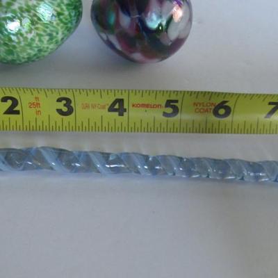 Older Gibson Glass Co Hand Made Art Glass Eggs and Glass Candy Cane Ornament