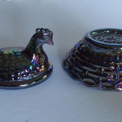 Older Boyd Glass Hen Covered Salt Dip