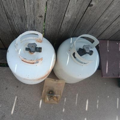 2 PROPANE TANKS AND A TANK GAUGE